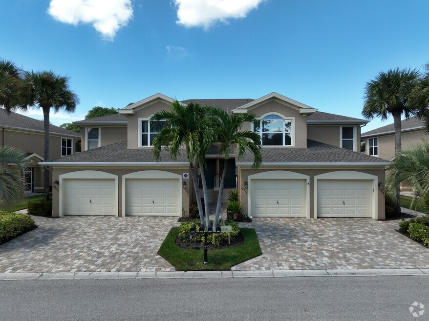 22974 Lone Oak Dr unit 102, Estero, FL 33928 - photo 2