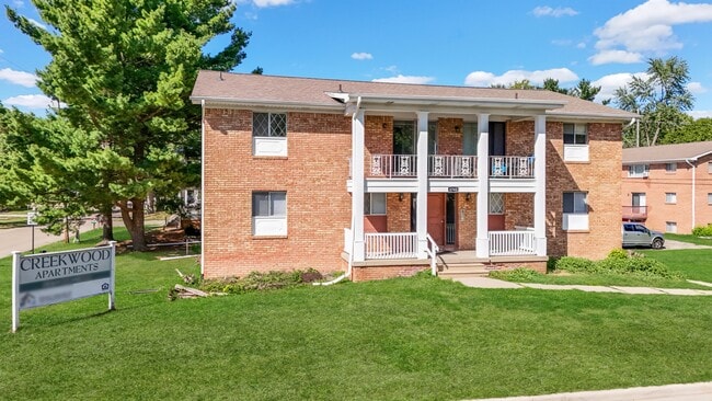Creekwood Apartments, Holt, MI 48842 - photo 2