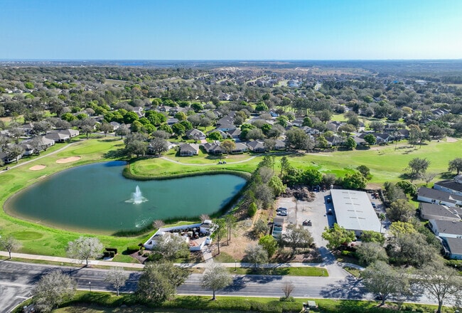 Heritage Hills also has a golfing community nearby.