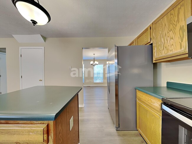 545 Weeping Willow Ln, Maineville, OH 45039 - photo 5