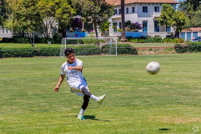 Maxwell Park is minutes away from Mills College, residents have easy access to sport facility.