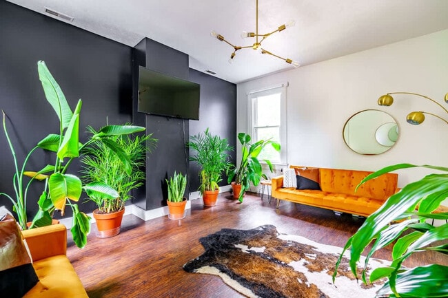 241 W Water St unit ID1265609P, Chillicothe, OH 45601 - photo 2