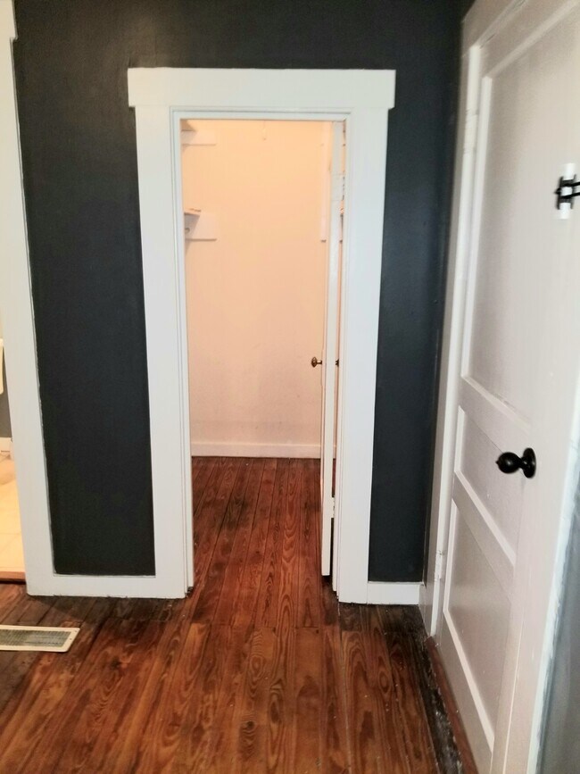 1208 Frisco St unit 2, Murfreesboro, TN 37130 - photo 7