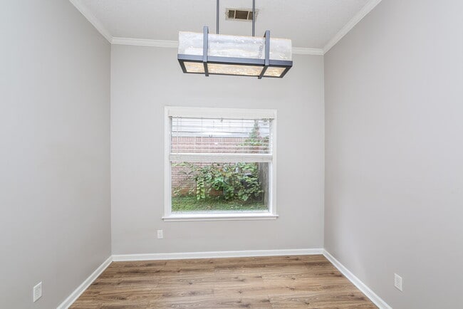 2219 Lake Hill Ct, Cordova, TN 38016 - photo 5