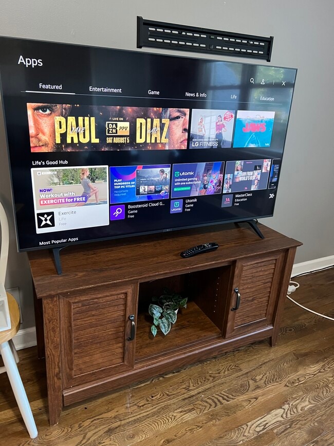 Smart TV 55”