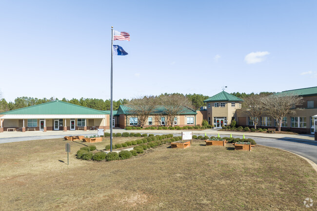 Main entrance of Waterloo Elementary School.