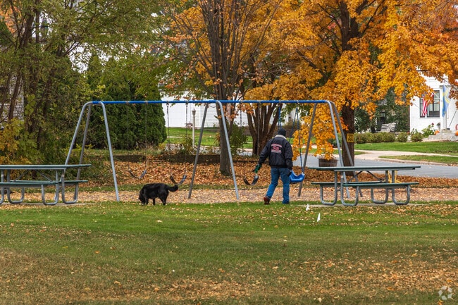 Take a stroll through Memorial Park in Lindstrom and connect with nature and neighbors.