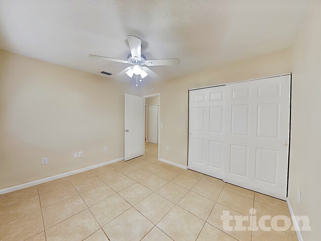 900 Watt Cir, Deltona, FL 32738 - photo 3