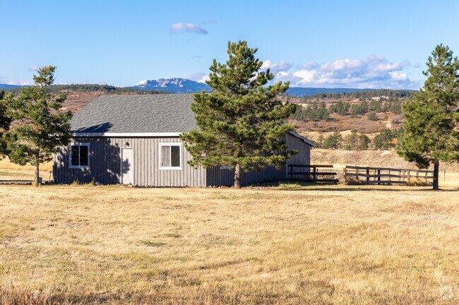 Homes with equestrian facilities are common in Bell Mountain Ranch.