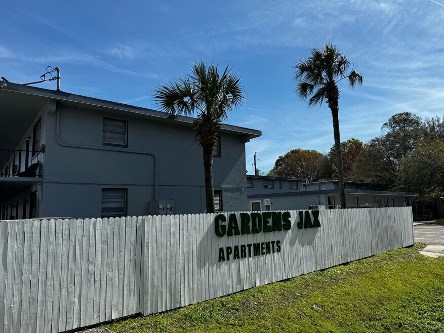 Garden Jax 5141 Shenandoah Ave, Jacksonville, FL