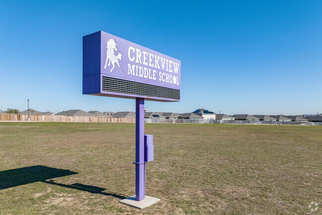 Creekview Middle School is located in the Eagle Mountain-Saginaw Independent School District.