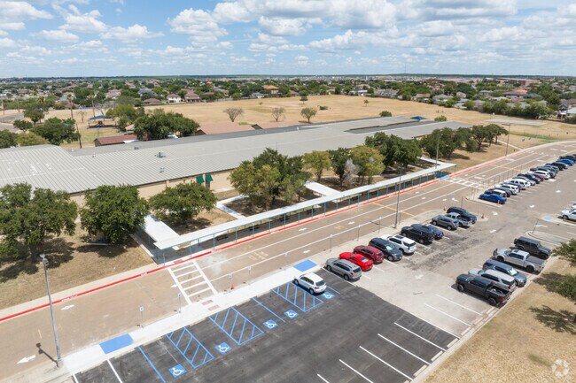Ruiz Elementary School hosts grades Pre-K to 5th grade in south Laredo, Tx area.
