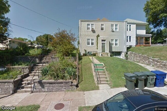 1429 Tamm Ave unit 1st floor South, Saint Louis, MO 63139 - photo 4