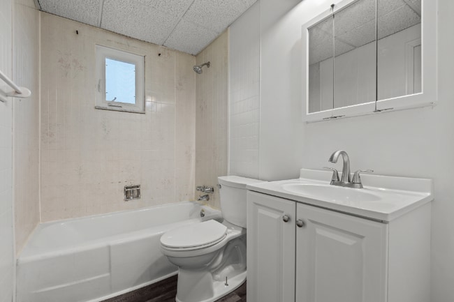 851 Florence Ave unit Florence, East Mc Keesport, PA 15035 - photo 7