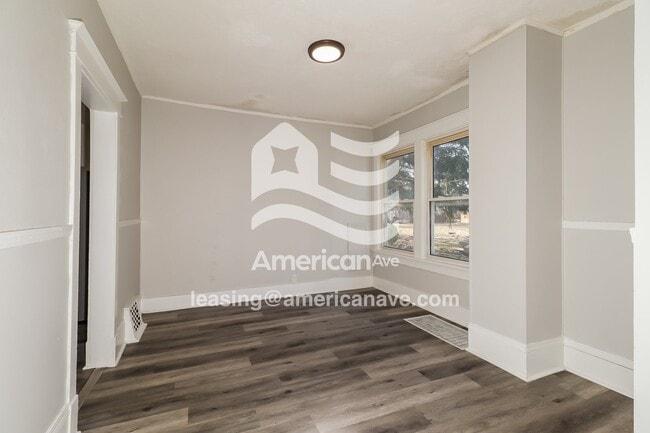 619 W Cleveland Ave, Elkhart, IN 46516 - photo 7