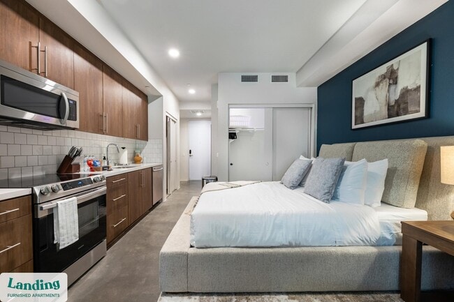 372 Fourth Ave unit 213, San Diego, CA 92101 - photo 3