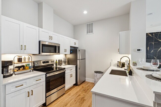 6283 La Vista, Dallas, TX 75214 - photo 7