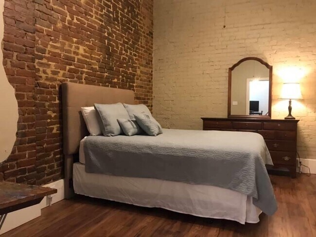 1512 Walnut St unit D, Vicksburg, MS 39180 - photo 4