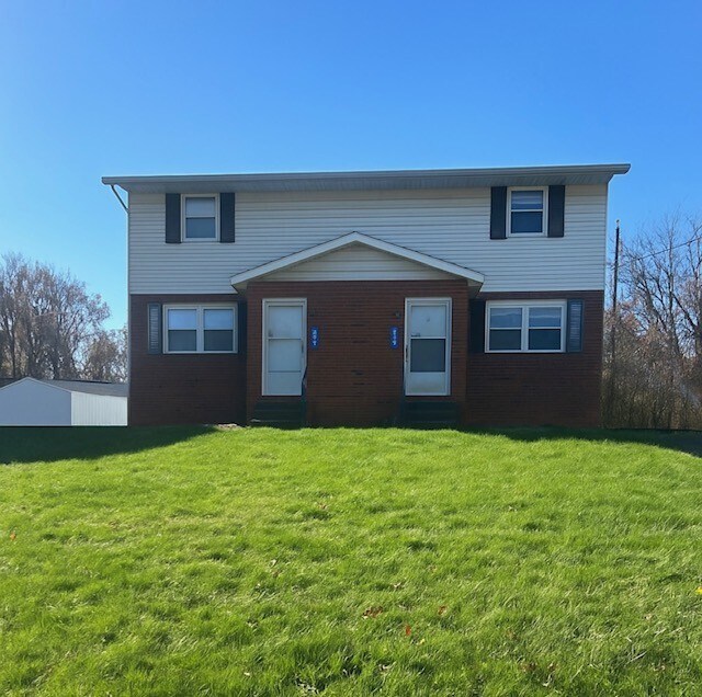 1837 Koran Ave NW unit 1837, Canton, OH 44708 - photo 2