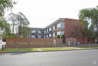 120 Cornell Dr SE, Albuquerque, NM 87106
