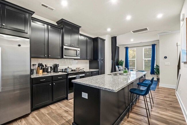 3019 Jolene Ct unit FL1-ID1284659P, Charlotte, NC 28206 - photo 4