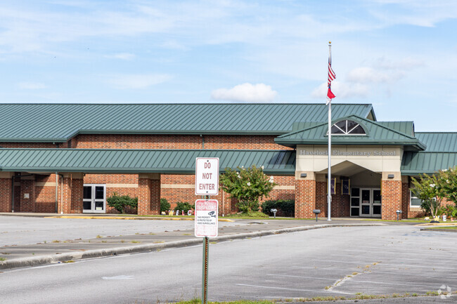 Havelock Elementary School serves students K-5.