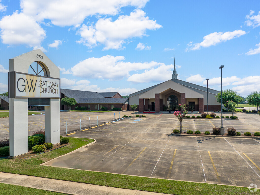 Grace Christian Academ y(located inside Gateway Church)