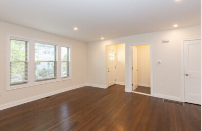 27 1st St unit 1, Medford, MA 02155 - photo 4