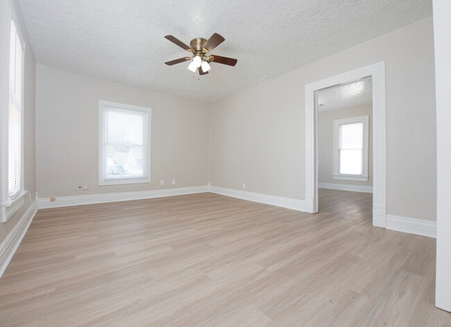 422 E Eufaula St, Norman, OK 73071 - photo 3