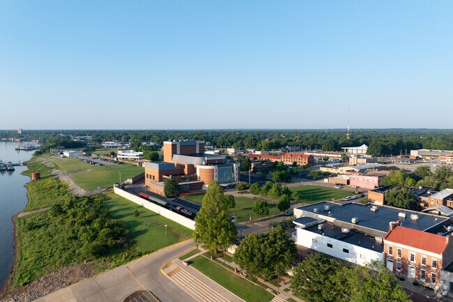 Carson Park is located a few miles south of downtown Paducah.