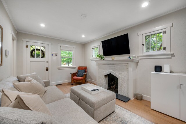 1131 S Elizabeth St, Denver, CO 80210 - photo 5