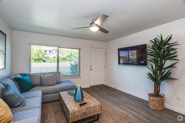 WINDSOR MANOR I, San Marcos, CA 92069 - photo 4