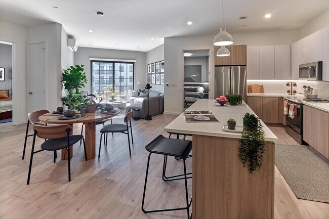 The Wyldes, Harrison, NJ 07029 - photo 4