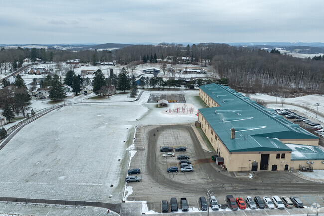 Eagle View Elementary School transforms lives through learning.