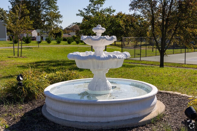 Sharp's Lane Crestwood Park has a bird bath in White Horse.
