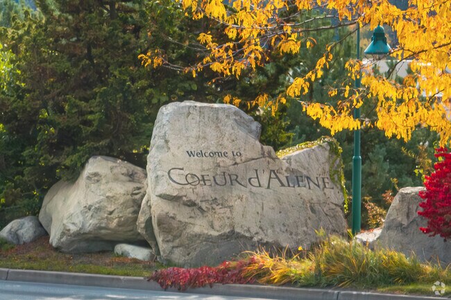 The city was named after the Coeur d'Alene Native American tribe, which means 