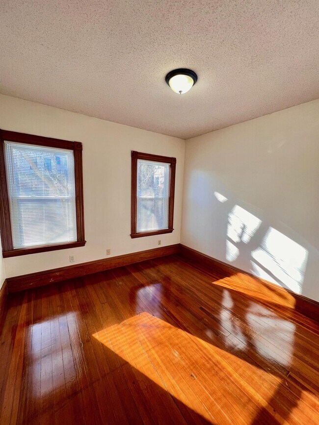 22 Temple St unit 22, Somerville, MA 02145 - photo 7