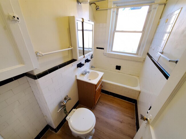 11 Wendell St unit 14, Cambridge, MA 02138 - photo 7