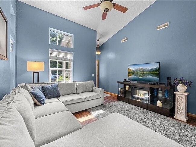 158 Bridgewater Trail, Hudson, WI 54016 - photo 4