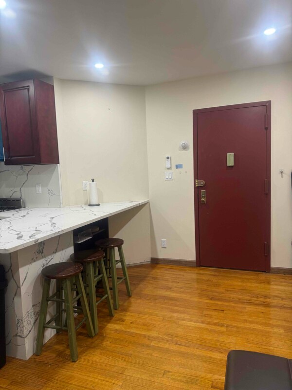 4318 58th St Unit 1F, Queens, NY 11377