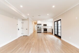 289 Lamartine St Unit 1, Boston, MA 02130