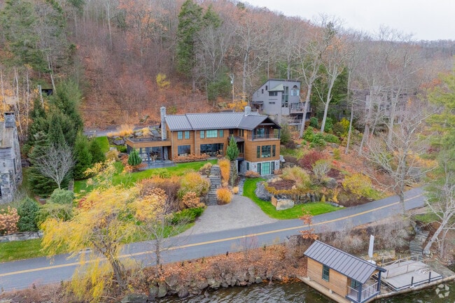 Waterfront homes in New Preston are among the largest properties.