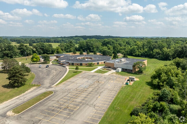 Kids can participate in various athletic programs at Hartland Round Elementary School.