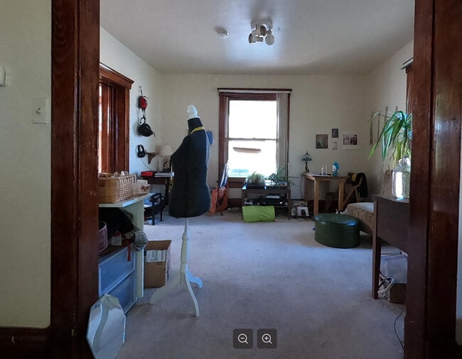 807 S Main St, Ann Arbor, MI 48104 - photo 4