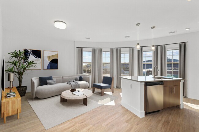 Port & Main, Port Chester, NY 10573 - photo 4