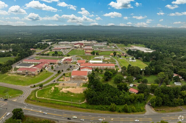 Lake Hamilton Elementary School