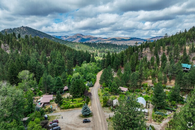 East Helena’s rolling hills and pine forests offer breathtaking views just minutes from Clancy.