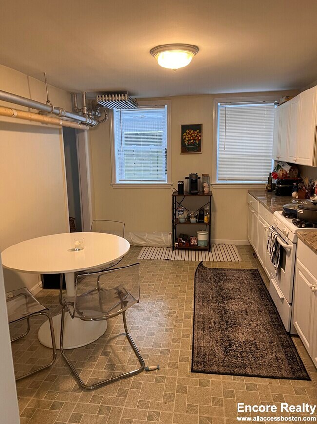 14 Centre St unit K, Cambridge, MA 02139 - photo 6