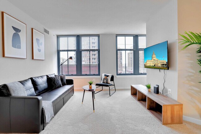 550 14th St S unit FL5-ID1022444P, Arlington, VA 22202 - photo 3