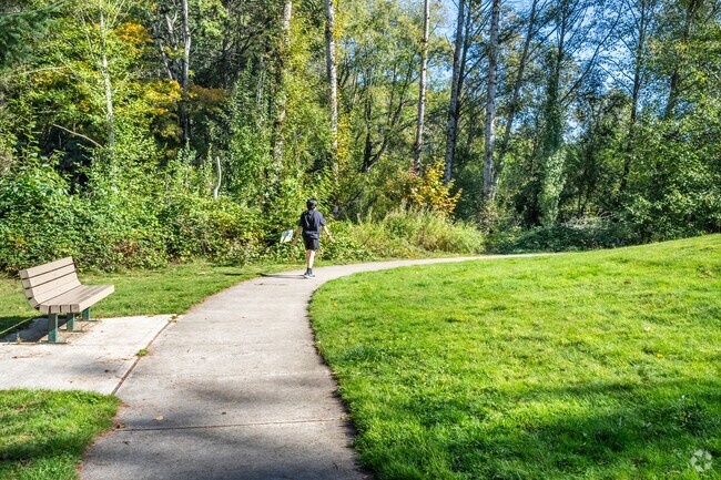 Lake Stickney Park includes walking paths and a playground.